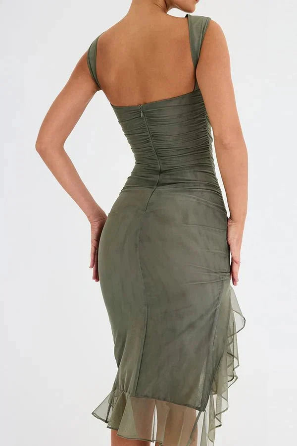 High-quality ruched sleeveless midi dress, elegant and comfortable for formal events.