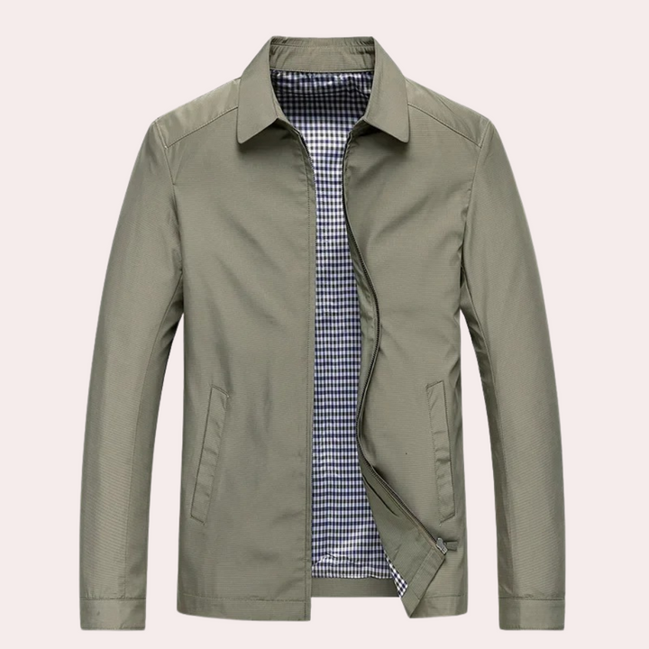 Stylish men's lightweight spring jacket, comfortable casual outerwear. Perfect for everyday fashion.