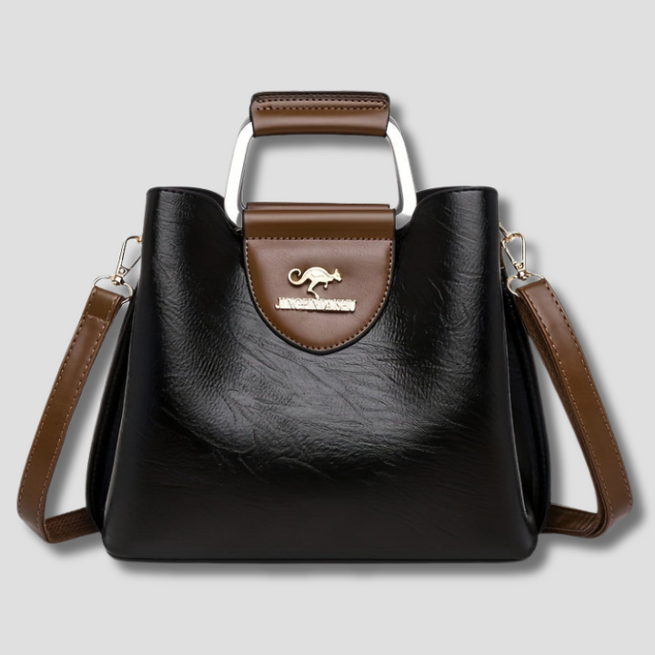 Elegant women's leather shoulder bag in a classic style, ideal for versatile everyday use.