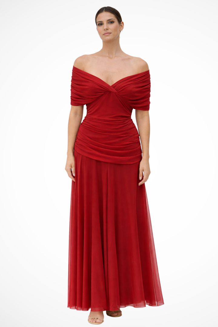 Elegant pleated off-shoulder summer dress for women, perfect for a chic and comfortable look.