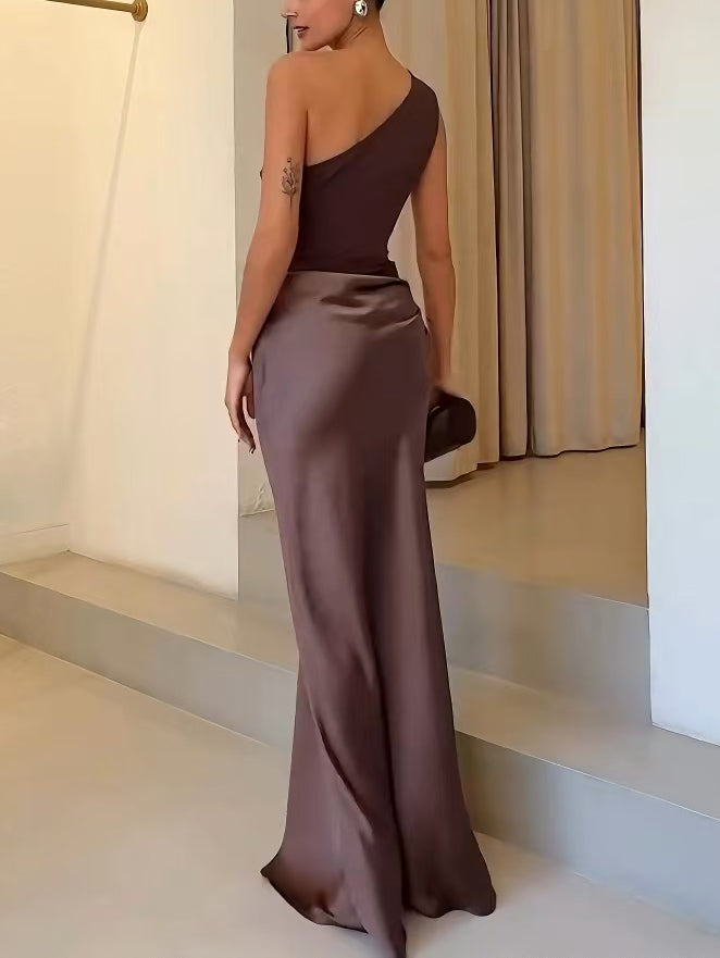 Sophisticated women's one-shoulder formal maxi dress with elegant pleats, a perfect special occasion outfit.