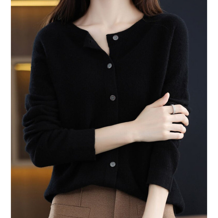 Versatile women's elegant cardigan sweater, perfect for spring layering & everyday style.