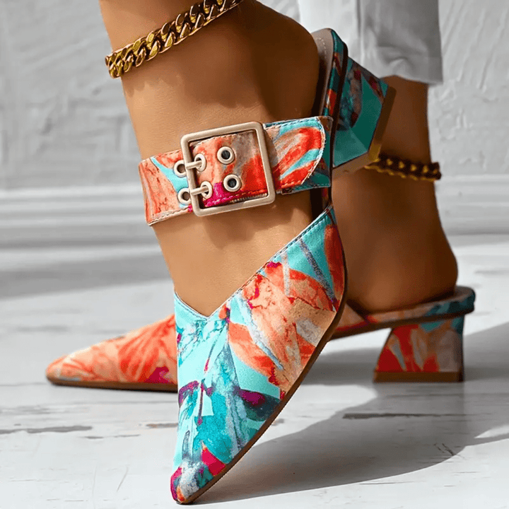 Sleek elegant women's heels, ideal for any party or special occasion. Versatile and fashionable footwear.