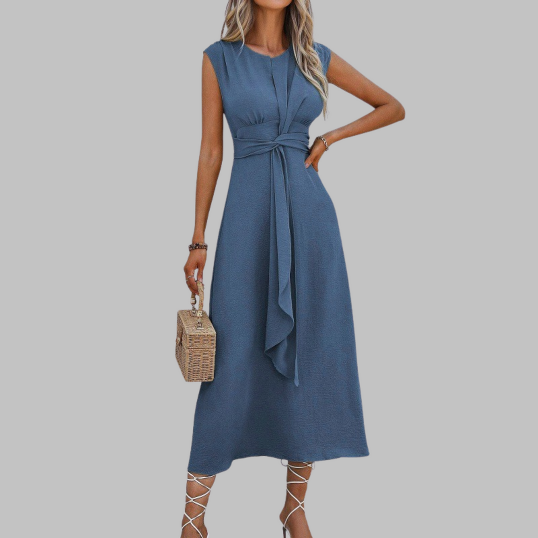 Elegant women's sleeveless round neck maxi dress, perfect for stylish summer events or evening wear.