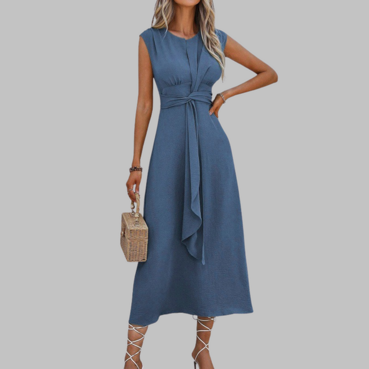 Elegant women's sleeveless round neck maxi dress, perfect for stylish summer events or evening wear.
