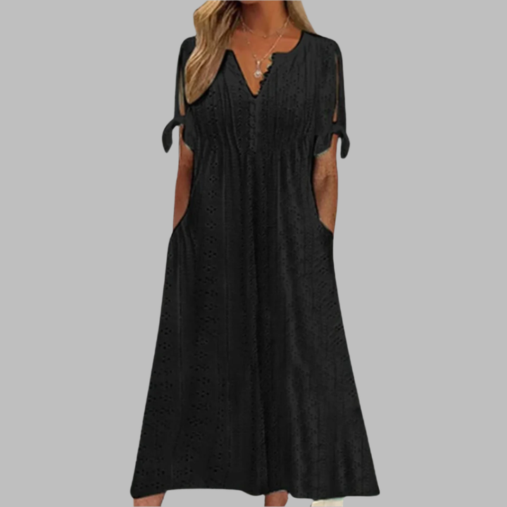 Flowy boho midi dress for women, ideal as a casual beach dress or elegant vacation outfit. Summer style.