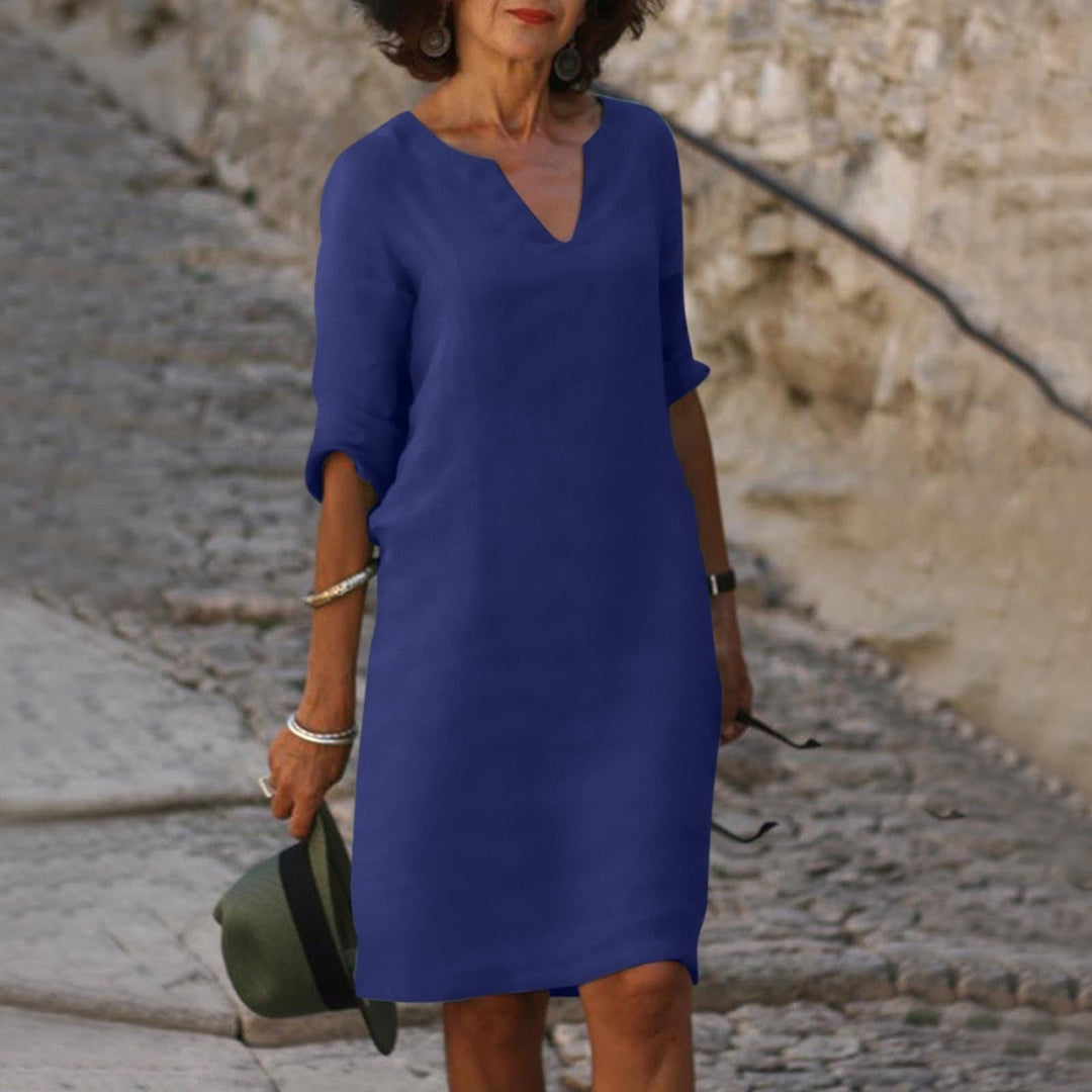 Breathable elegant summer dress, offering women ultimate comfort for sunny days and holidays.