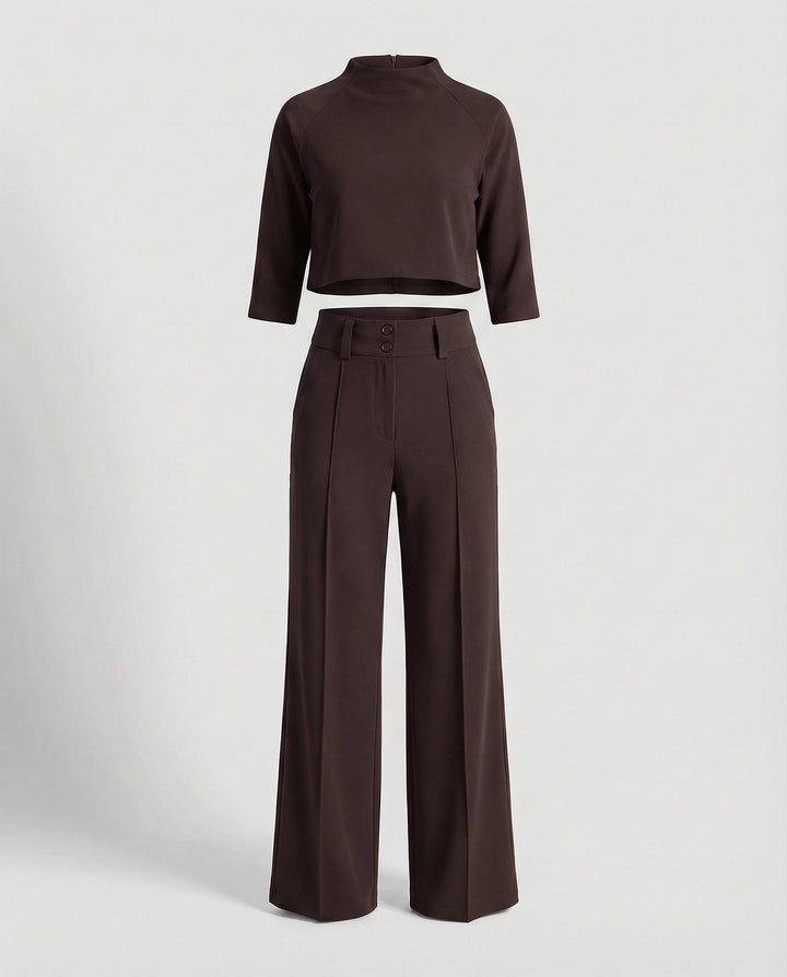 Stylish women's elegant tailored pants set, a chic two-piece outfit designed for comfort and modern autumn fashion.