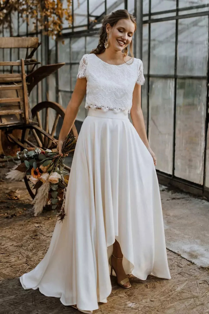 Chic coordinated women's two-piece set with a flowing maxi skirt, ideal for formal and evening wear.