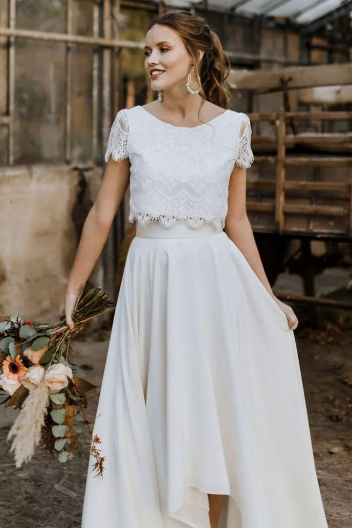 Modern chic women's two-piece set, a contemporary maxi skirt ensemble for elegant evening events.
