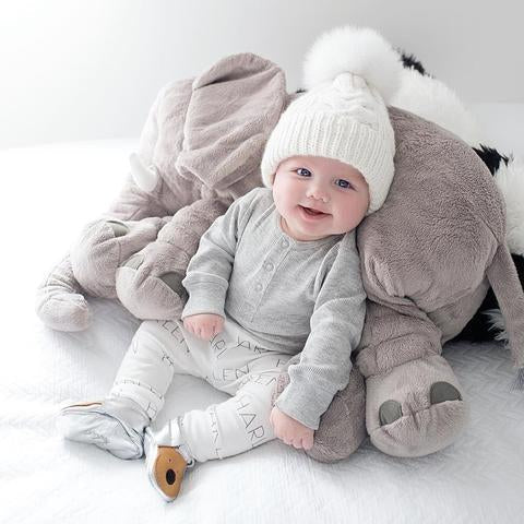 Adorable elephant plush toy, ideal baby gift & nursery decor, provides comfort & cuddles.