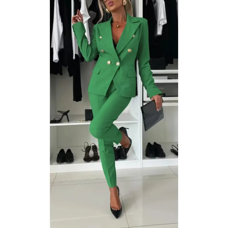 High-quality women's formal suit set, designed for comfort & professional elegance.