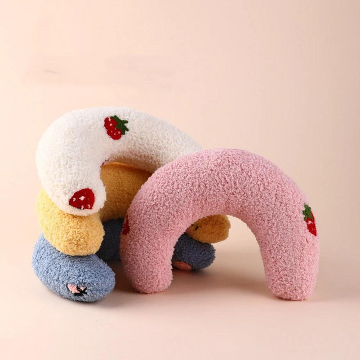 Ergonomic pet neck support pillow for deep sleep. Soft, comfortable pet bed for dogs & cats, providing essential comfort.
