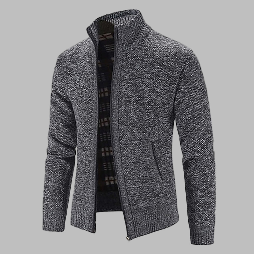 Casual men's zipper sweater, stylish modern knit pullover with long sleeves for versatile fashion.