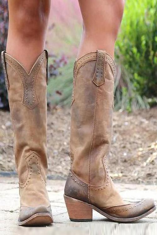 Chic women's Western cowboy boots. Fashionable everyday footwear, great for casual fall outfits & winter style.