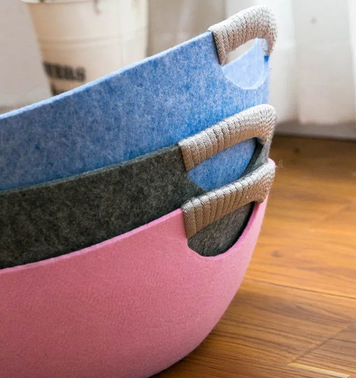 Luxury felt cat bed, a soft portable basket designed for ultimate cat comfort & modern style.