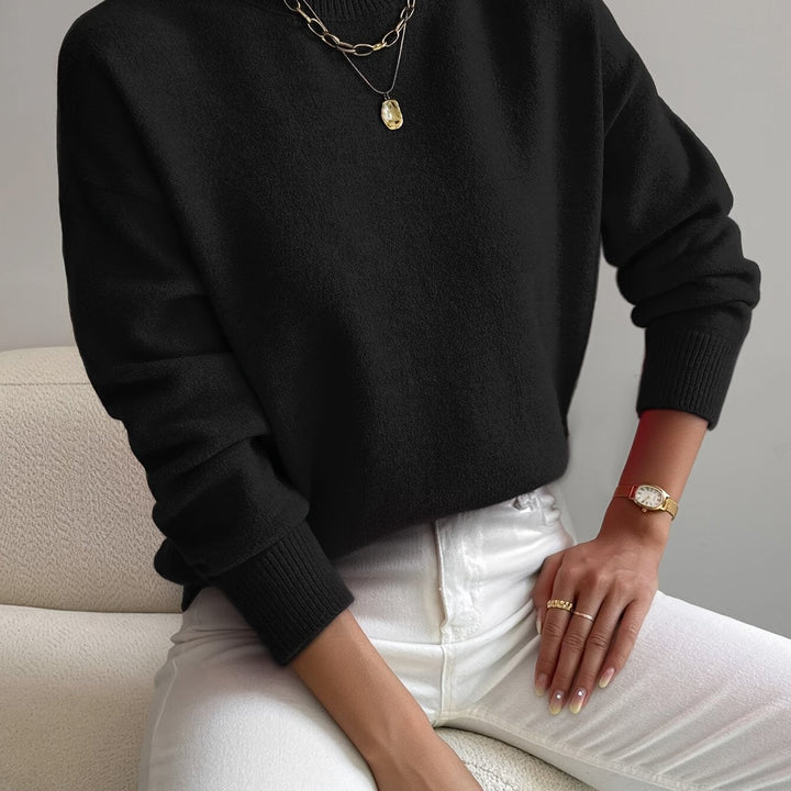 Women's casual chic long sleeve knitted pullover, warm and fashionable.