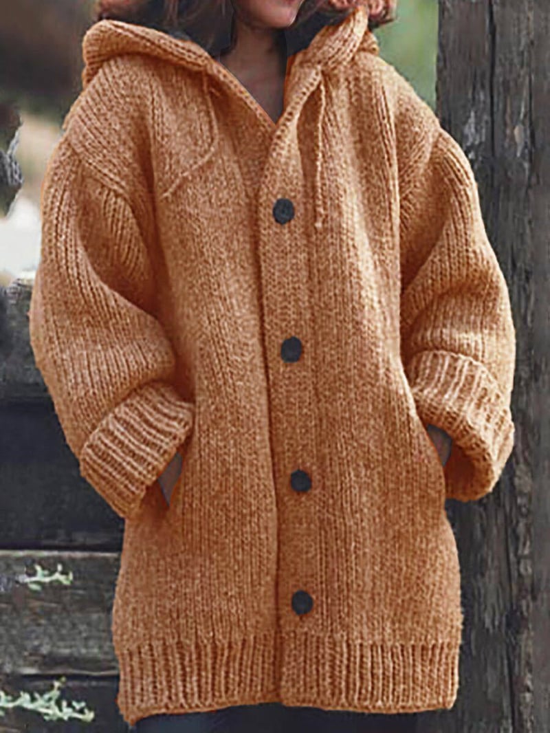 Trendy women's oversized hooded cardigan, a cozy and versatile layering piece for autumn/winter fashion.