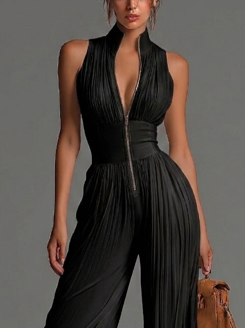 Chic pleated wide-leg women's jumpsuit, sleeveless with a sophisticated V-neck, for elegant evening attire.