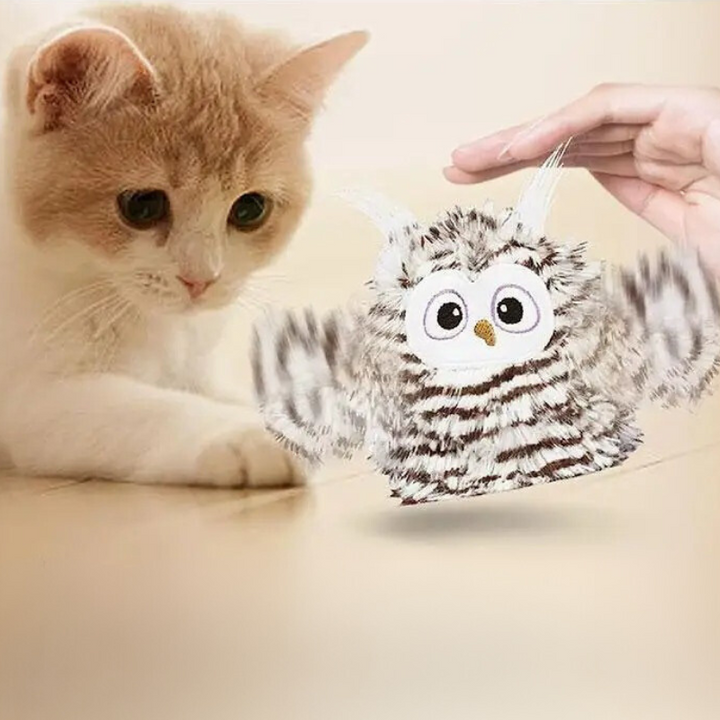 FlappyOwl interactive cat toy, an electronic rechargeable owl for engaging feline play & hunting instincts.
