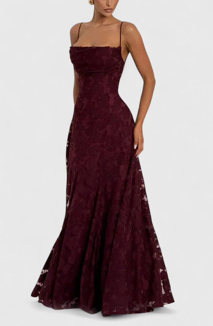 Elegant women's formal maxi dress, flowy design with a captivating open back. Perfect for parties.