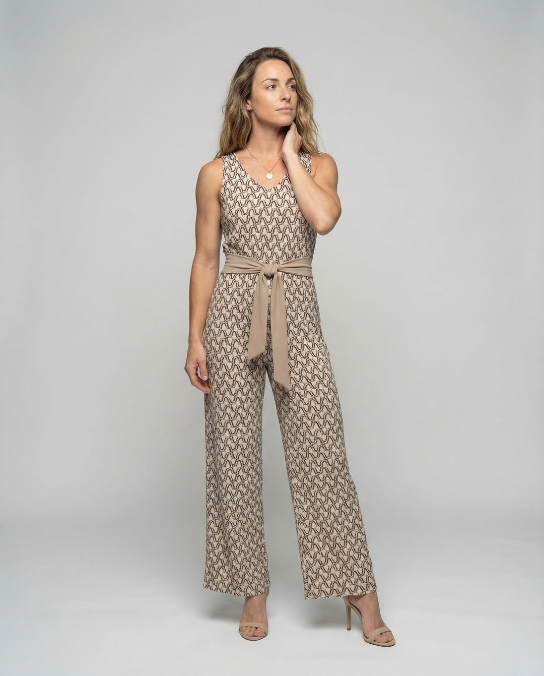 Elegant women's versatile jumpsuit with a flattering fit, perfect for both casual and evening wear.