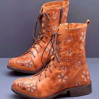 Women's retro embroidered ankle boots, featuring unique ethnic patterns, comfortable for fall & winter fashion.