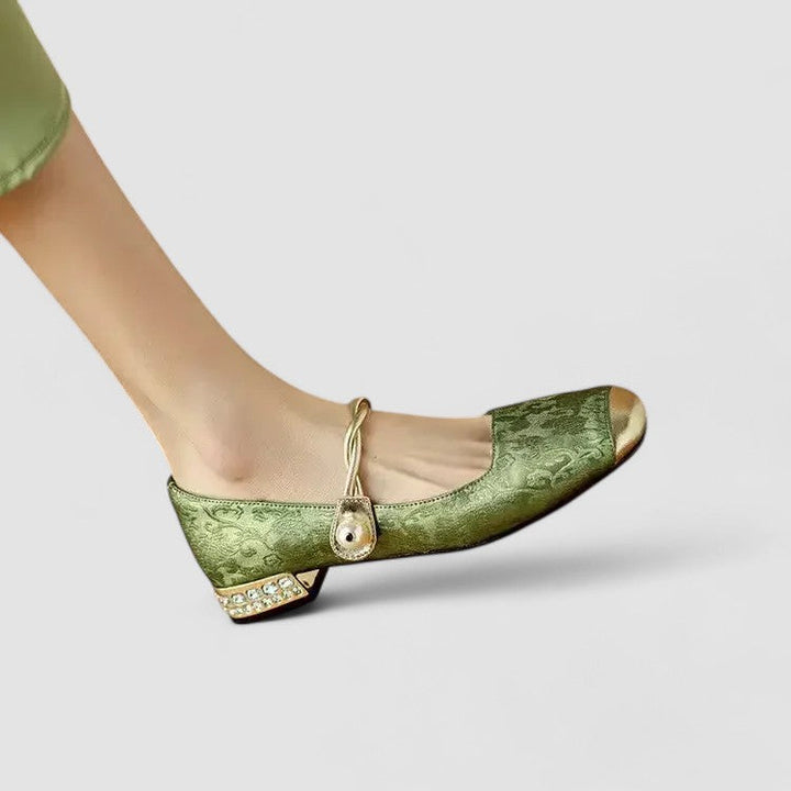 Comfortable beige orthopaedic Mary Jane shoes, versatile for women, ideal for dress or everyday wear.
