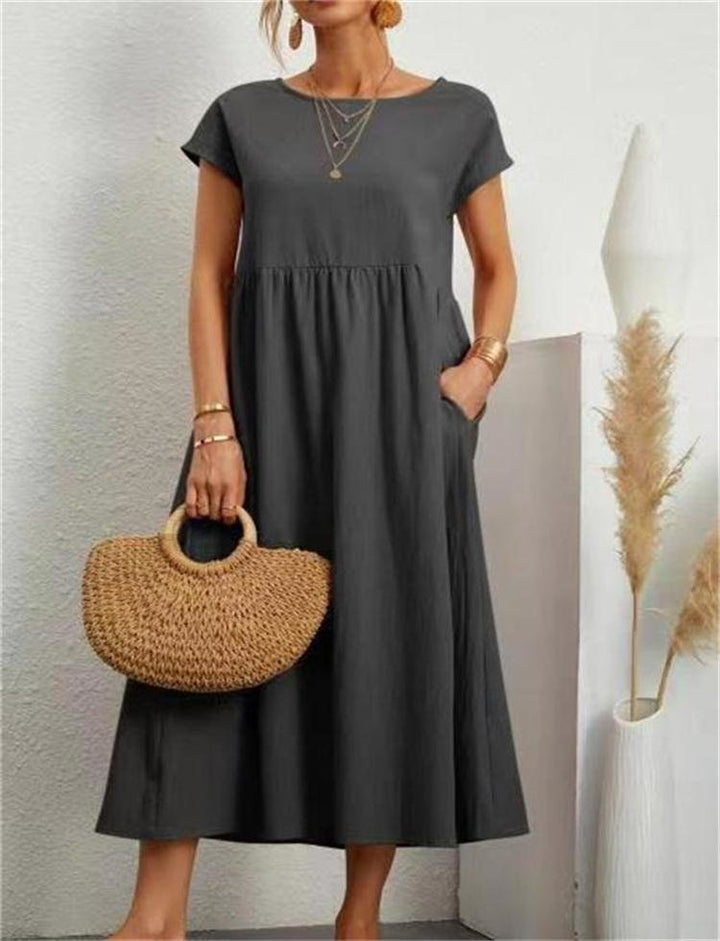 Breathable flowy maxi dress for women, ideal for holidays and everyday fashion.