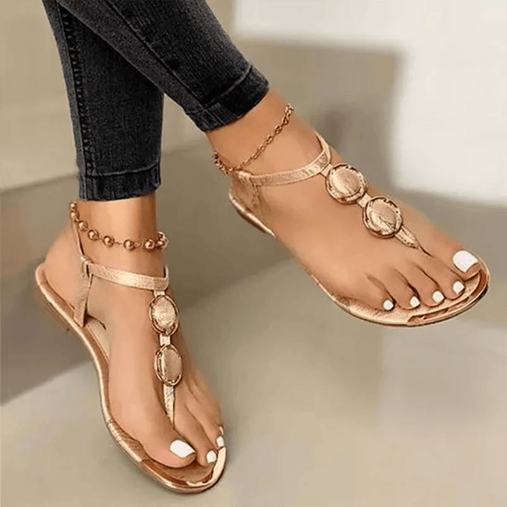 Everyday comfort sandals for women. Stylish and elegant summer footwear designed for a comfortable walk.