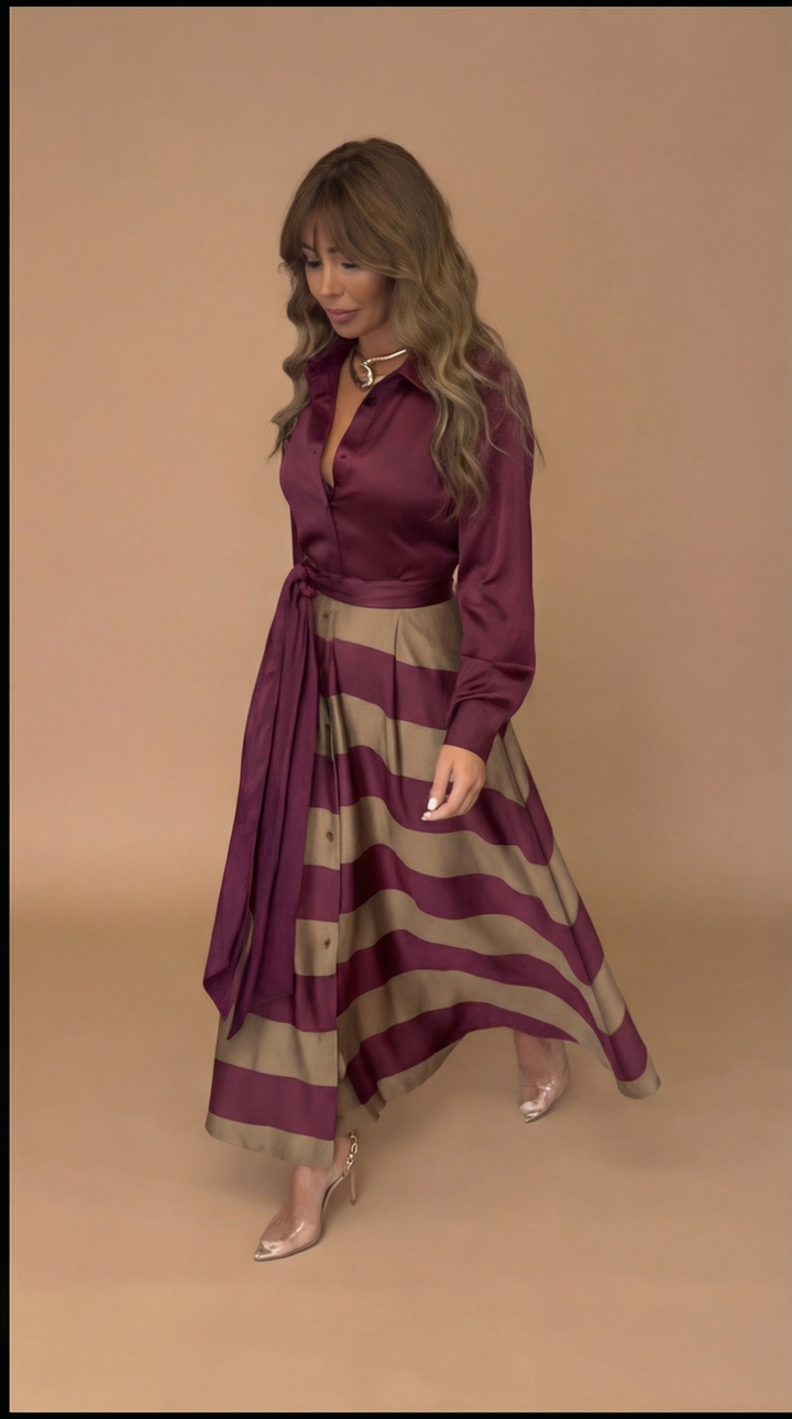 Full length women's elegant bow detail maxi dress, a comfortable & stylish choice for day or evening.