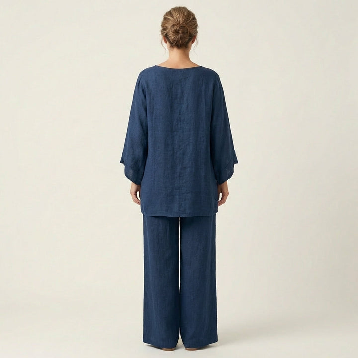 Chic women's boho linen blend set, a comfortable and stylish two-piece for relaxed summer casual wear.