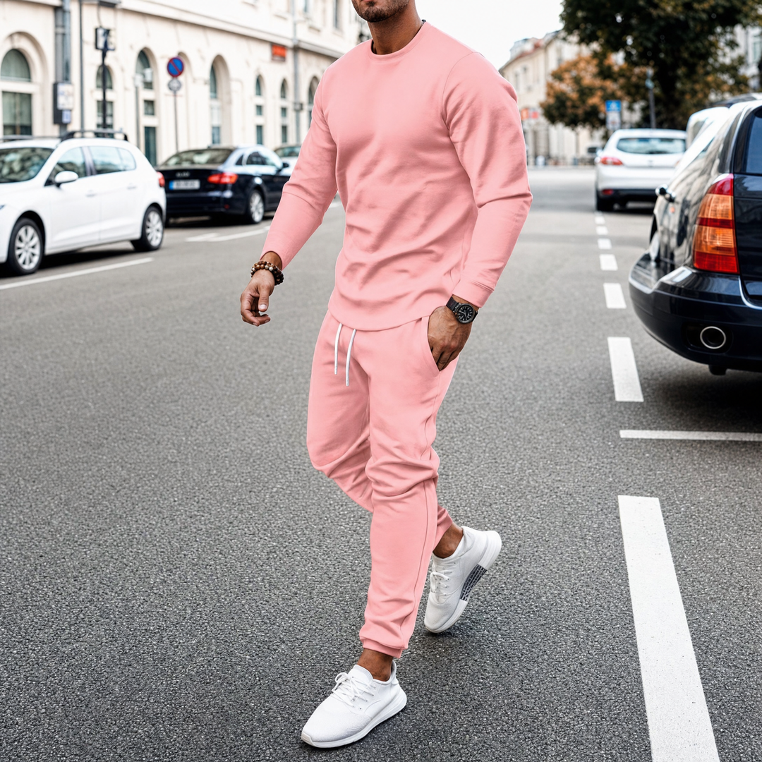 Men's relaxed cotton two-piece set for casual comfort, featuring a long sleeve top & matching pants.