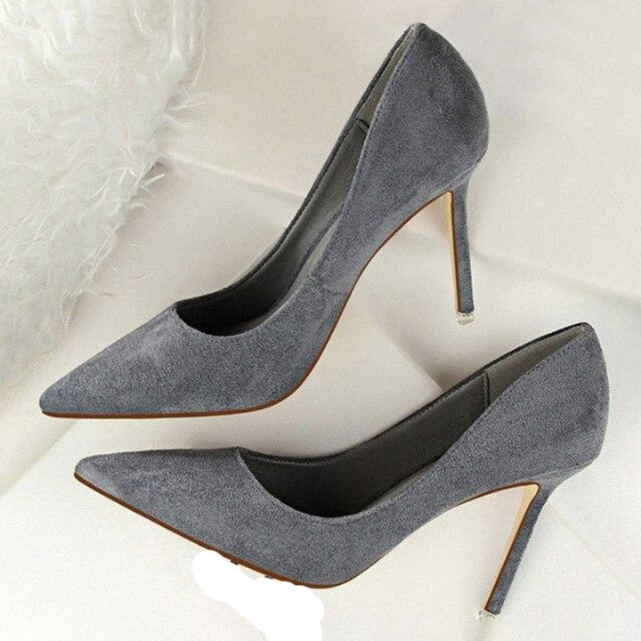 Elegant women's high heel pumps, featuring a sleek design and comfort for all-day wear.