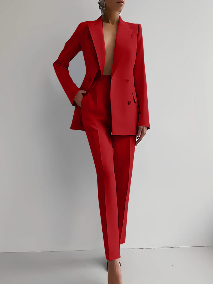 Women's casual two-piece suit set with tapered trousers, perfect for versatile everyday style.