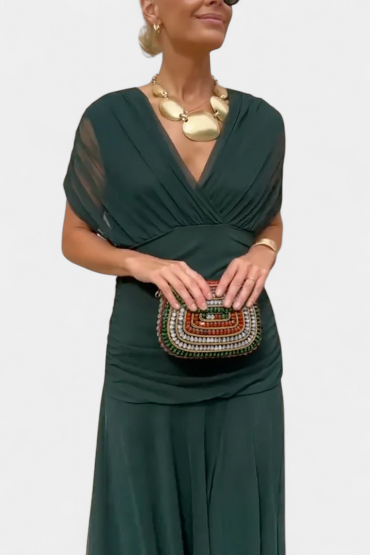 Versatile women's floral maxi dress, elegant and flattering for various summer occasions.