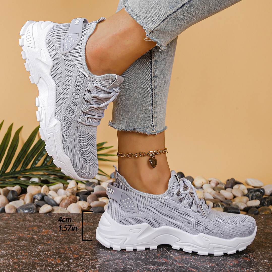 Shock-absorbing orthopaedic trainers for women, ensuring all-day comfort and foot pain relief.