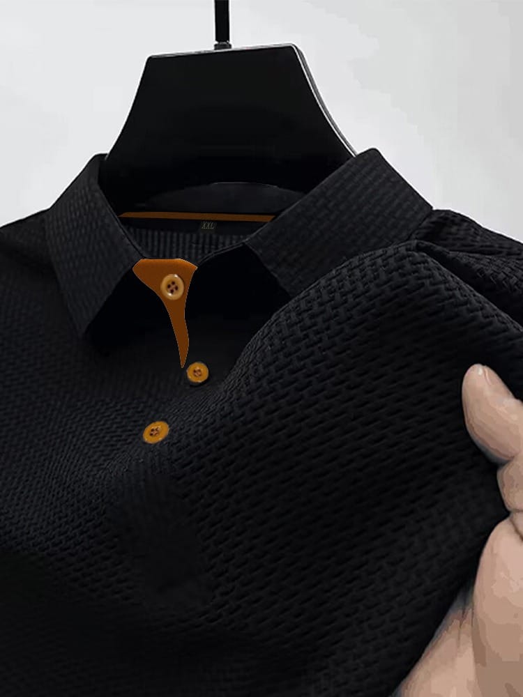 Comfortable short sleeve men's polo, an ideal casual top for versatile everyday wear and modern comfort.