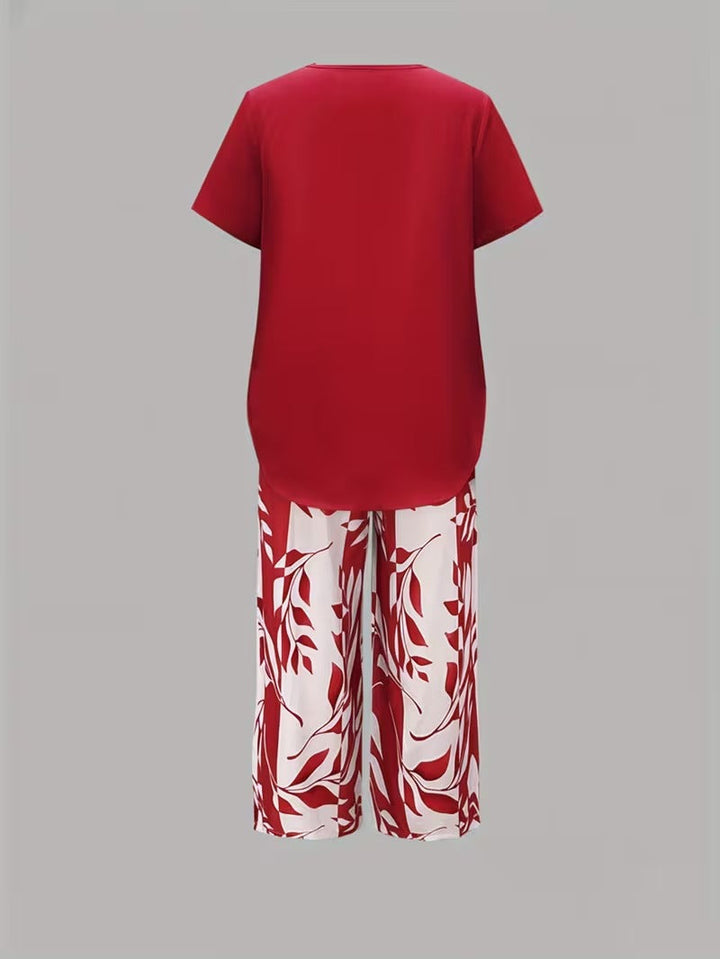 Women's casual leaf print matching set, a comfortable and versatile summer outfit.