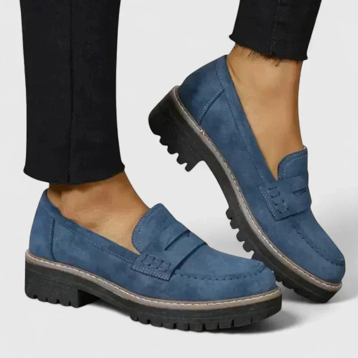 Orthopaedic women's loafers with arch support, providing cushioned comfort for ladies' everyday footwear.