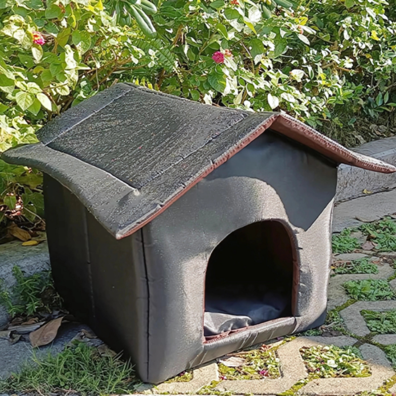 Insulated all-season waterproof outdoor pet house for cats & small dogs, made from durable oxford cloth for warmth.