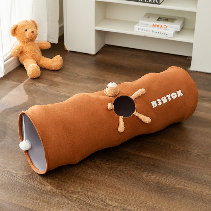 Curved cat play tunnel, a foldable pet toy for interactive fun. Perfect for feline enrichment and active playtime.