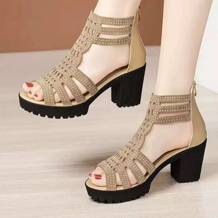 Comfortable women's black heel sandals, a versatile choice for elegant parties and evening fashion.