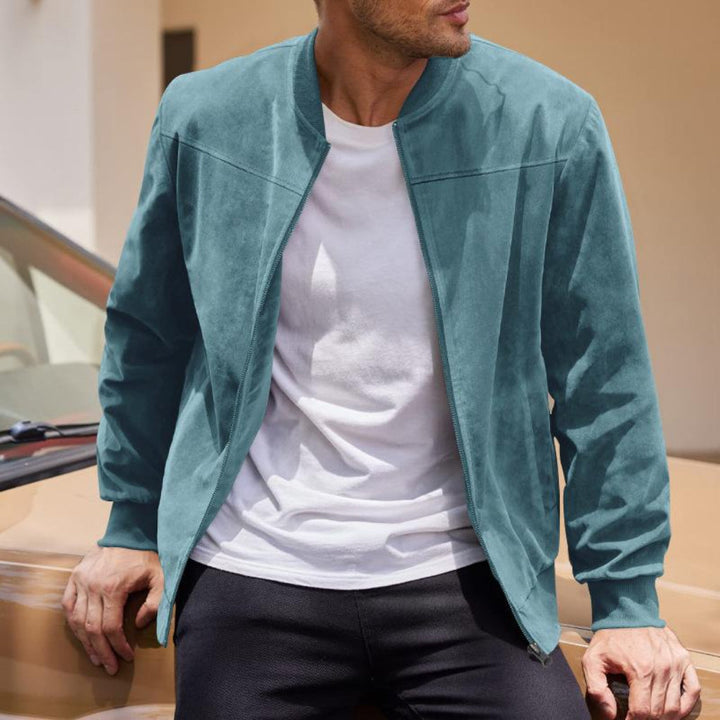 Casual men's vintage-style full-zip jacket for everyday wear. Perfect layering piece for cool weather fashion.