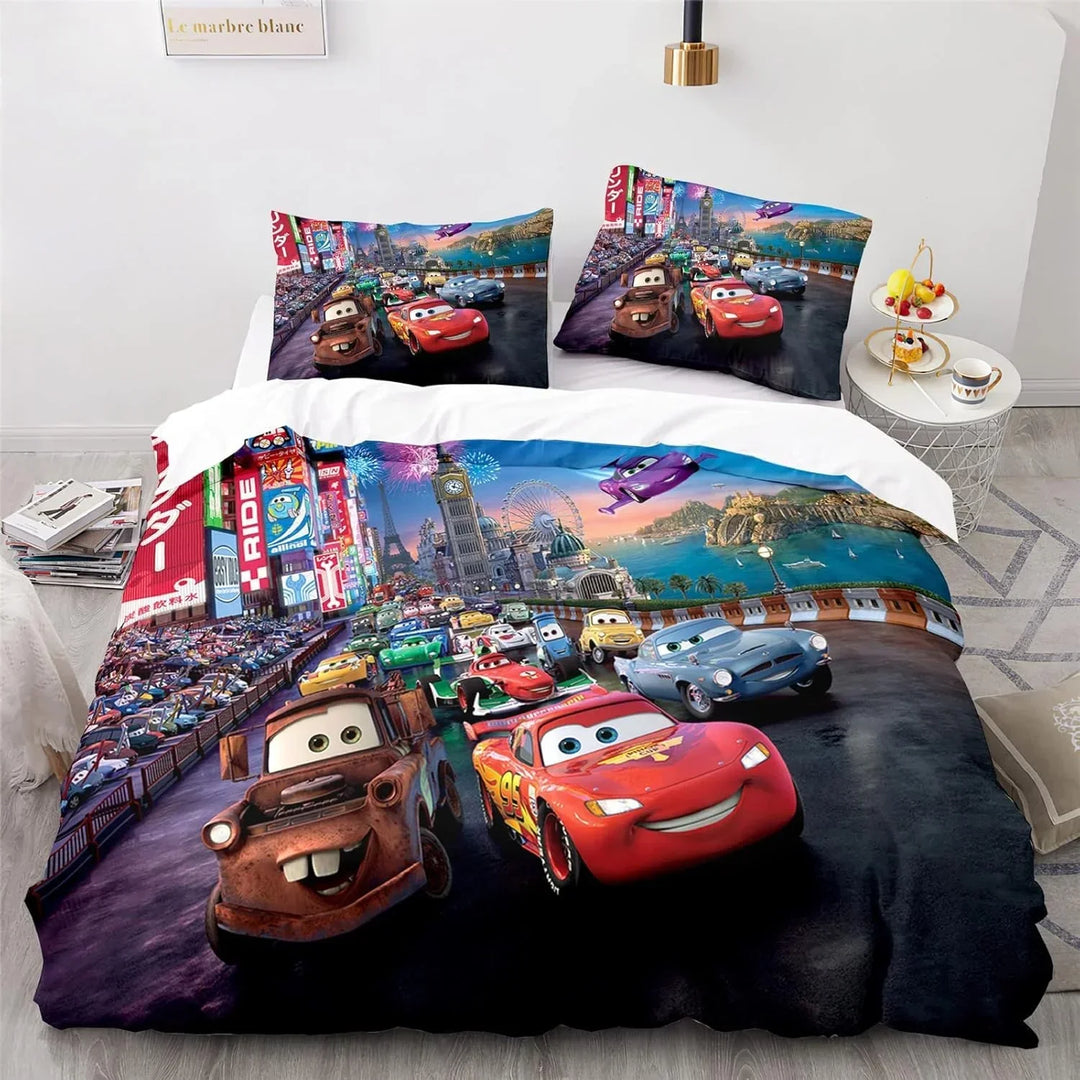 Kids' Lightning McQueen Cars bedding set, a fun & cozy duvet cover for children's bedrooms.