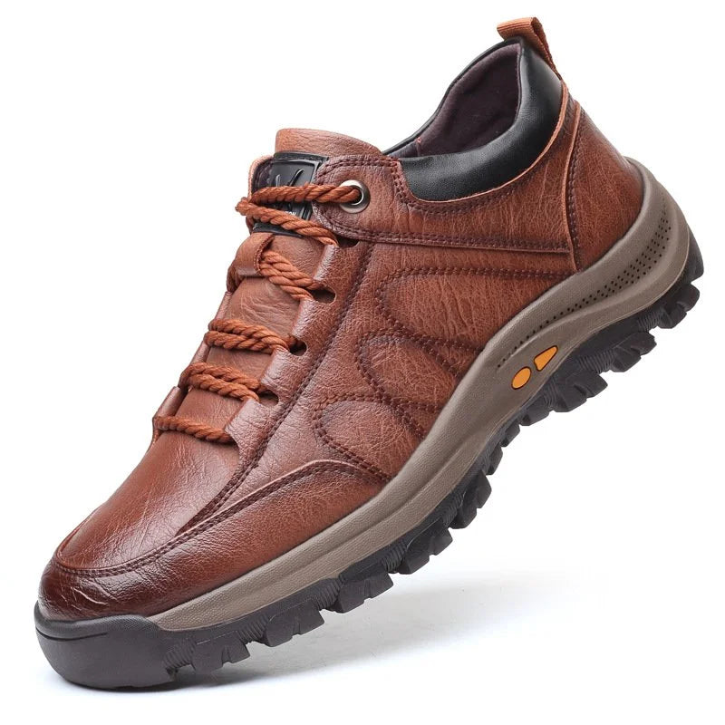 Anti-slip & water-resistant men's everyday casual footwear, perfect for comfortable outdoor adventures.