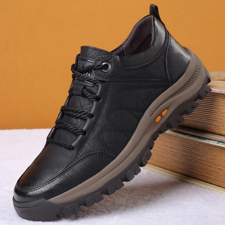 Rugged men's outdoor & work shoes, providing durable comfort for everyday tasks & activities.