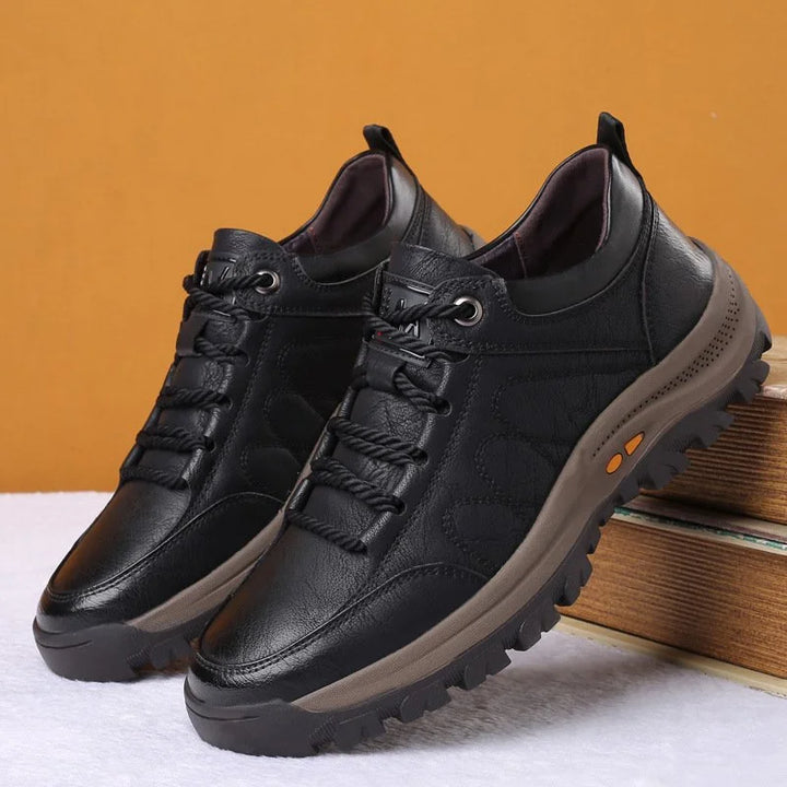 Stylish men's casual shoes, comfortable for work & everyday fashion. Durable design for versatile wear.