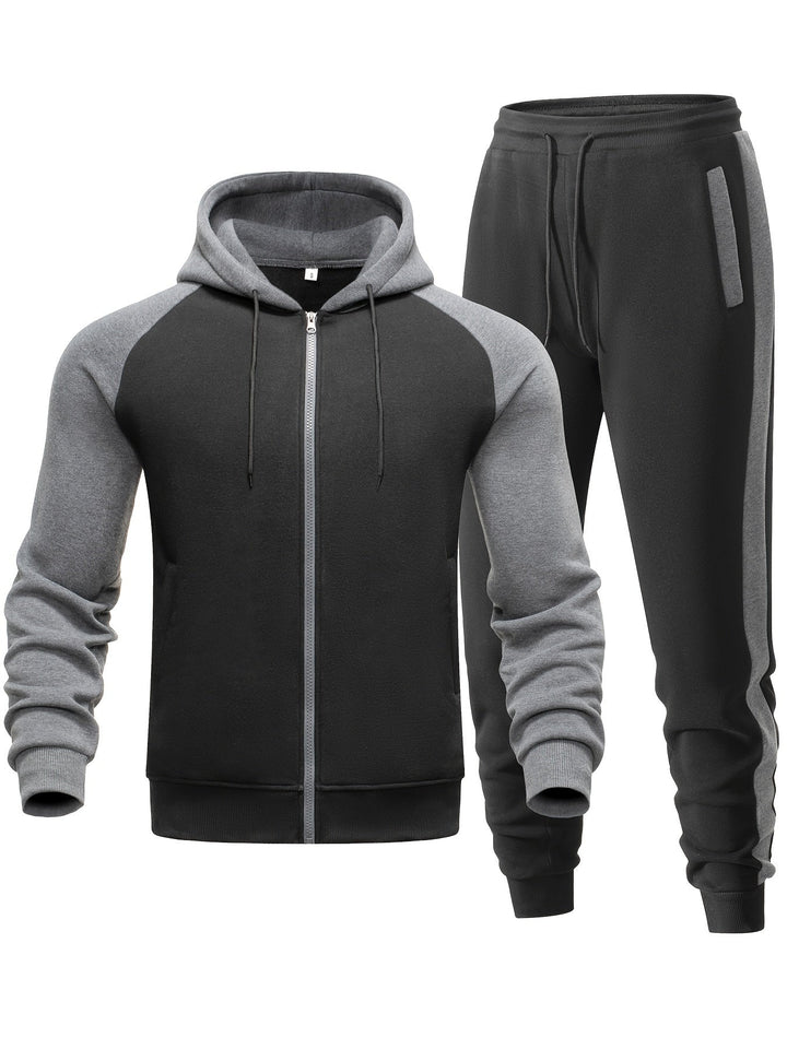 Men's athletic tracksuit featuring a cozy hoodie & joggers, great for sport, gym, or casual outings.