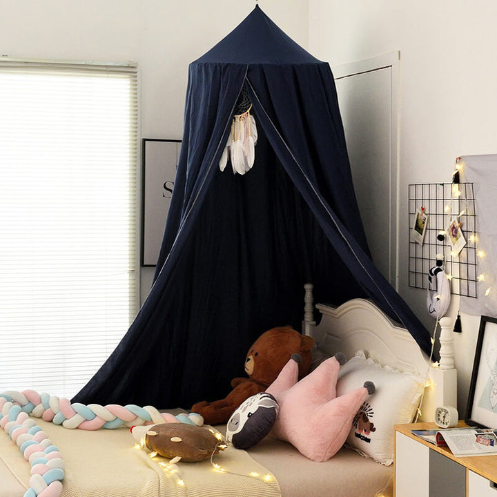 "Light green children's blackout bed canopy; elegant polyester fabric; blocks light; ideal for cribs, creating a cozy vibe."